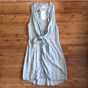 SZ M - SIENNA SKY Denim Midi Dress